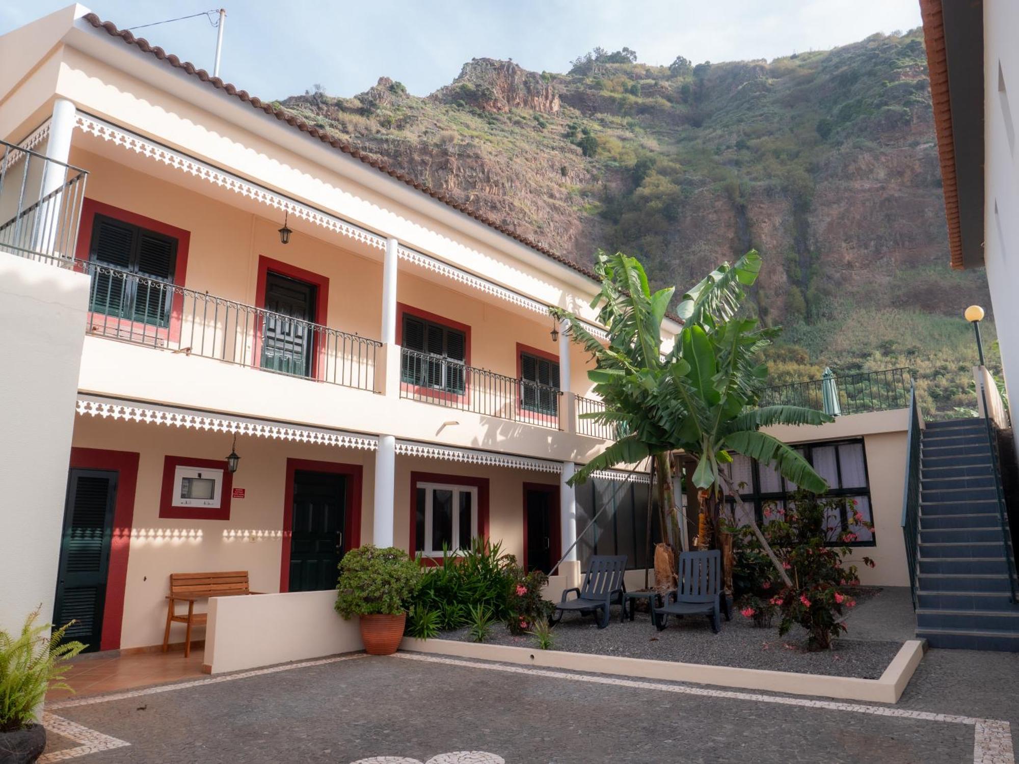 Maresia'S House Apartamento Madalena do Mar Exterior foto